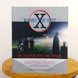 Vintage 1999 X Marks The Spot On Location With The X-Files Book